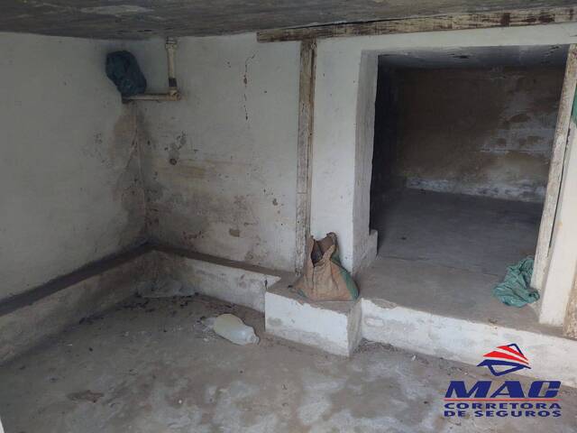 Área para Venda em Belo Horizonte - 2