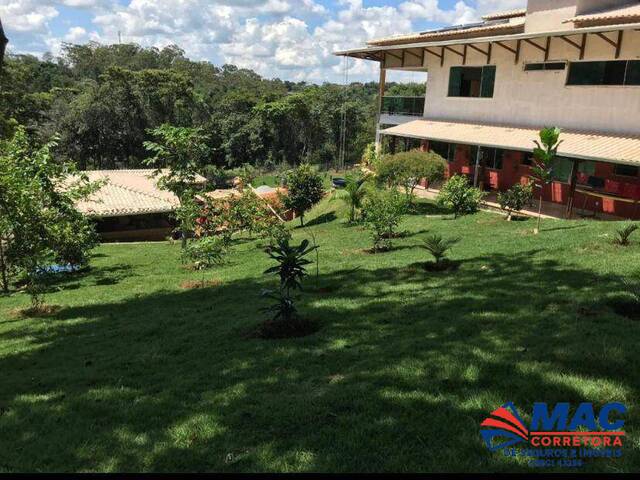 #121 - Casa para Locação em Esmeraldas - MG - 1