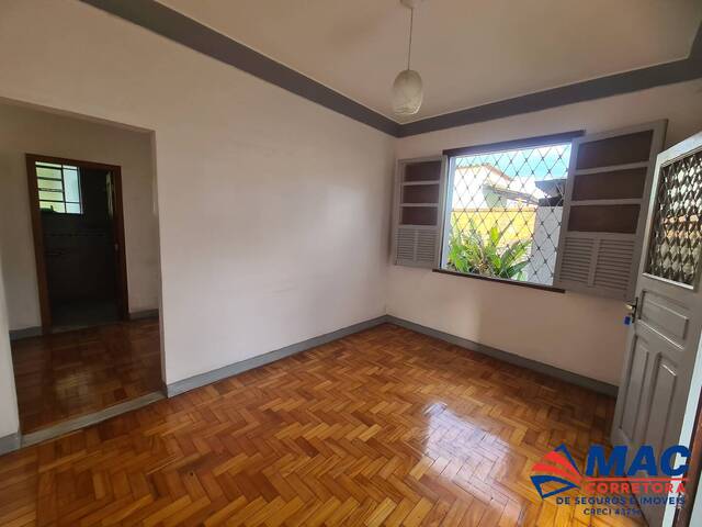 #125 - Casa para Venda em Belo Horizonte - MG - 3