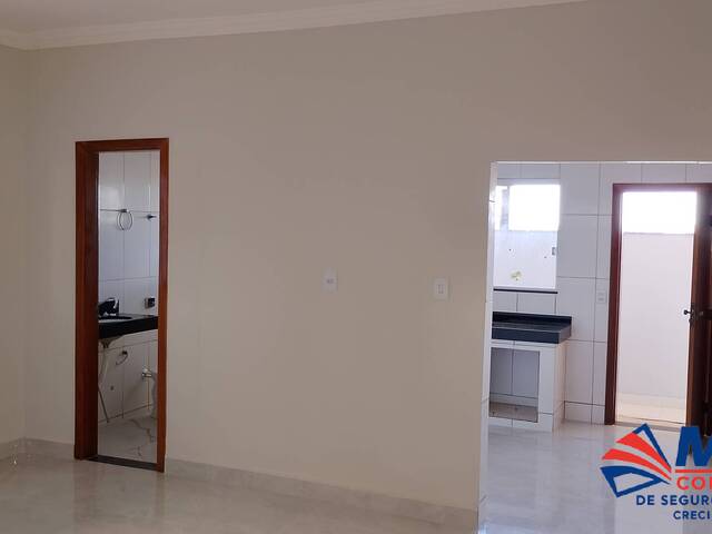 #137 - Casa para Venda em Belo Horizonte - MG - 2